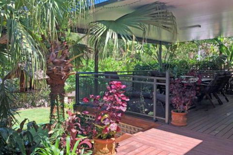 Sandy Palms 28 Moorooba Cr Beautiful Home With Wifi Air Con & Boat Parking - Accommodation Mount Tamborine 0