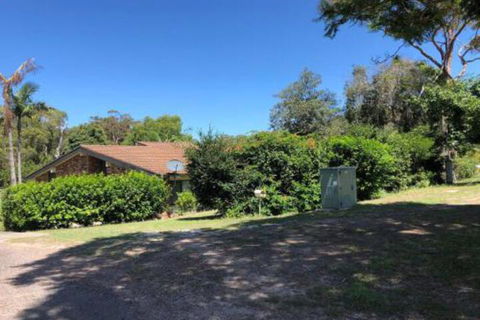 Sandy Palms 28 Moorooba Cr Beautiful Home With Wifi Air Con & Boat Parking - Accommodation Mount Tamborine 6