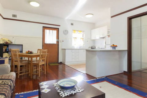 B4 Apartment Close To Perth UWA - Accommodation Mount Tamborine 1