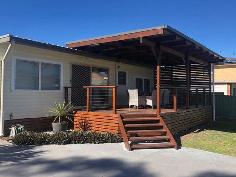 Sandy Shoal 46 Rigney Street Shoal Bay Beach Cottage With Aircon - Accommodation Mount Tamborine 6