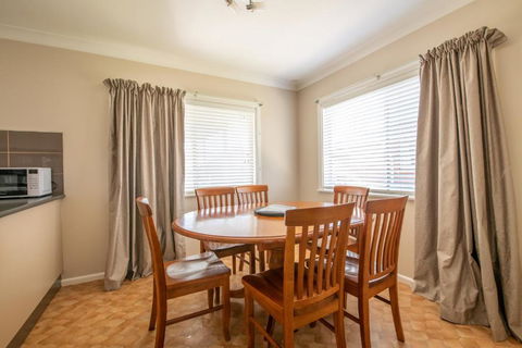 Autumn St. Trendy East Orange Near CBD - Accommodation Mount Tamborine 7