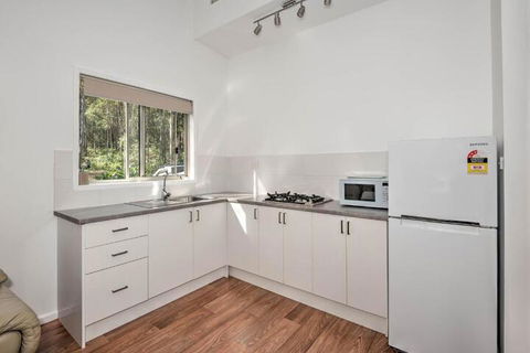 Oakey Creek Private Retreat - Accommodation Mount Tamborine 4