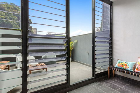 GRATTAN A Premier Location & Modern Space - Accommodation Mount Tamborine 6