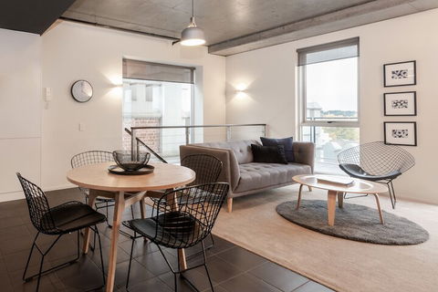 Luxury East Melbourne Apartment - Accommodation Mount Tamborine 4