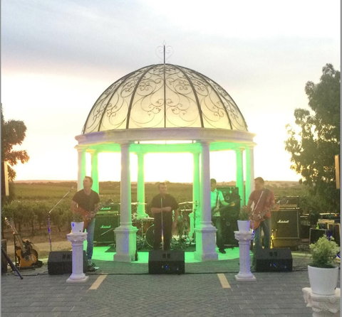 1837 Barossa Luxury Cottages Lyndoch SA - Accommodation Mount Tamborine 1