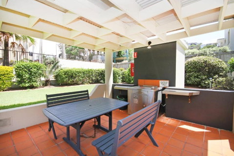 Unit 1 The Rocks 1746 David Low Coolum Beach 500 Bond - Accommodation Mount Tamborine 6