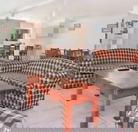 Orchid Beach Apartments - Accommodation Mount Tamborine