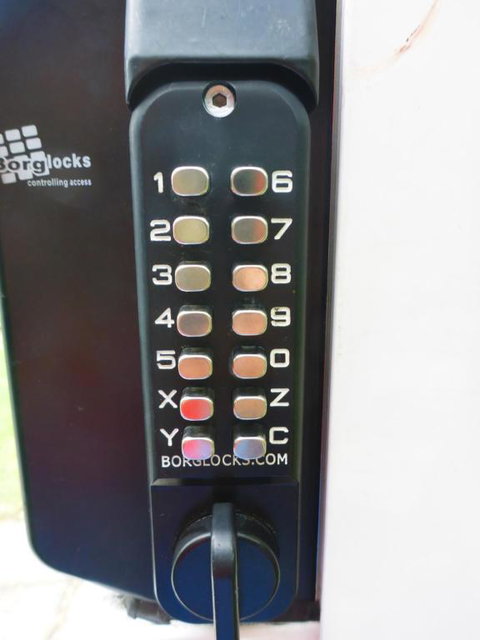 Inner City Oasis - Accommodation Mount Tamborine 5