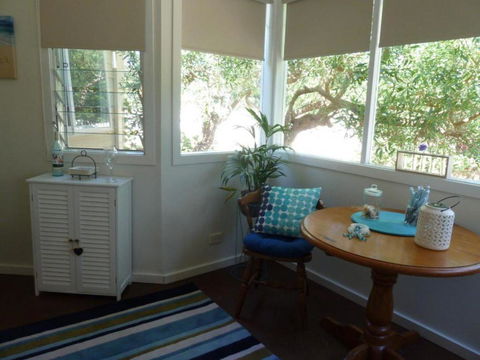 Lilys By The Lake Raymond Island Accommodation - Accommodation Mount Tamborine 2