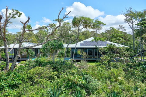 The Bungalows - Accommodation Mount Tamborine 0