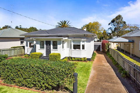 The Wickie Houses - Accommodation Mount Tamborine 4