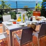 La CimaatNelson Bay - Accommodation Mount Tamborine 0