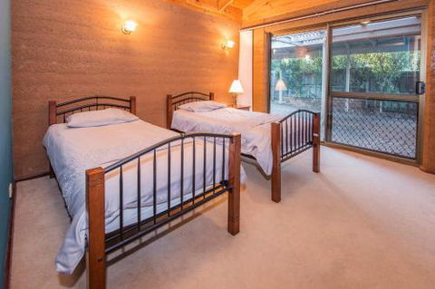 Ultramarine - Accommodation Mount Tamborine 2