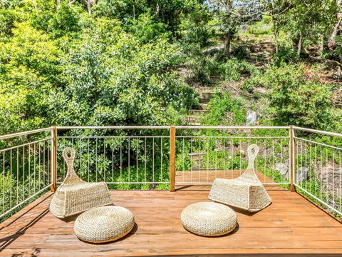 The Stanwell Beach Glass House Beach & Pool - Accommodation Mount Tamborine 1