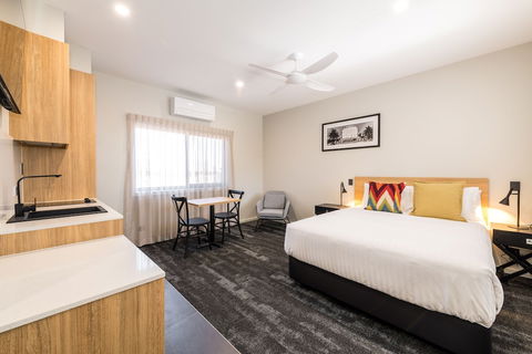 Avenue Motel Apartments - Accommodation Mount Tamborine 6