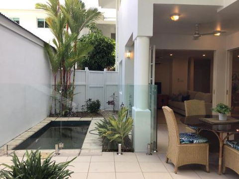 Walk To The Ocean In Five Minutes - Accommodation Mount Tamborine 1