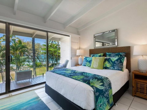Absolute Beachfront - Accommodation Mount Tamborine 1