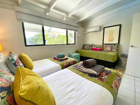 Absolute Beachfront - Accommodation Mount Tamborine 6