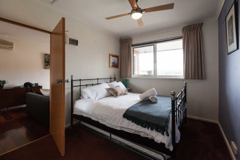 ELEANOR, 1BDR Fitzroy North Apartment - Accommodation Mount Tamborine 6
