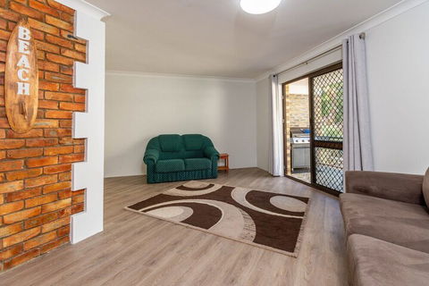 Great Location Close To Waterfront Shops Restaurants & Cafes. - Accommodation Mount Tamborine 5