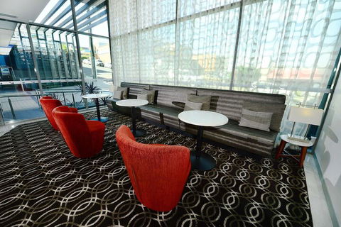 Oaks Gladstone Grand Hotel - Accommodation Mount Tamborine 7