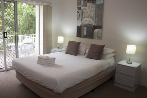 Bayview Bay Apartments & Marina - Accommodation Mount Tamborine 4