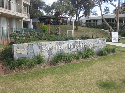 Sanctuary Beach Resort - Accommodation Mount Tamborine 2
