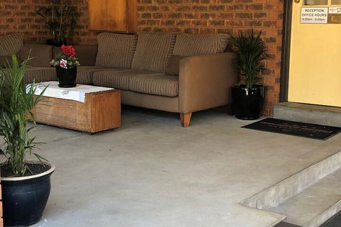 Advance Motel - Accommodation Mount Tamborine 5