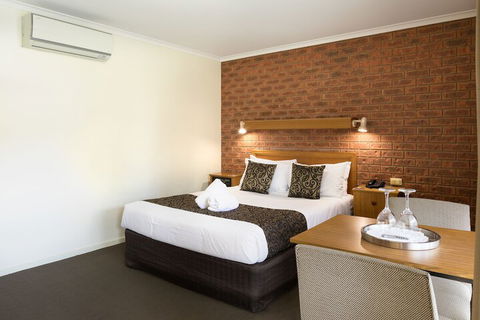 Advance Motel - Accommodation Mount Tamborine 7