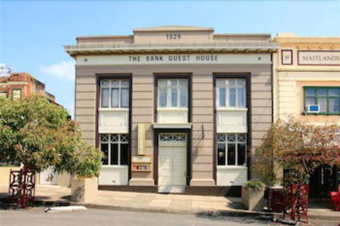 The Bank Guesthouse - Accommodation Mount Tamborine 1