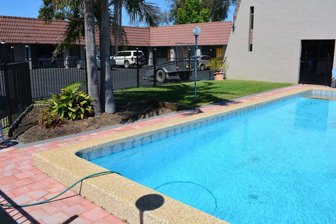Alabaster Motor Inn Taree - Accommodation Mount Tamborine 2