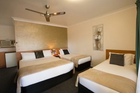 The David Motel - Accommodation Mount Tamborine 1