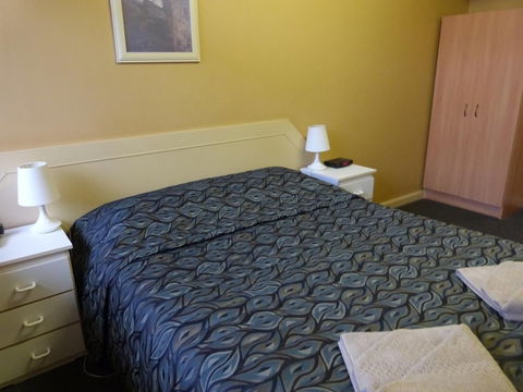 Grand Central Motel - Accommodation Mount Tamborine 4