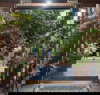 Caves House Hotel and Apartments - Accommodation Mount Tamborine