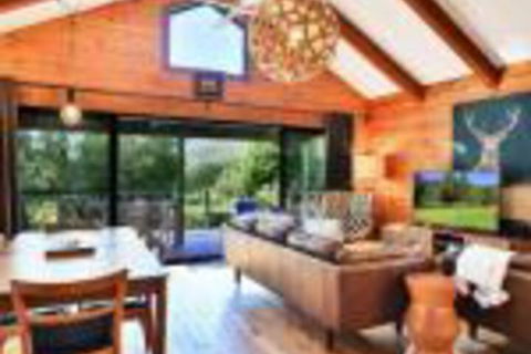 Kangaroo Valley Timber Cabin - Accommodation Mount Tamborine 0