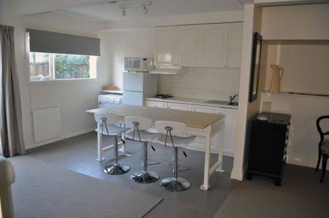 Belton Apartments - Accommodation Mount Tamborine 1