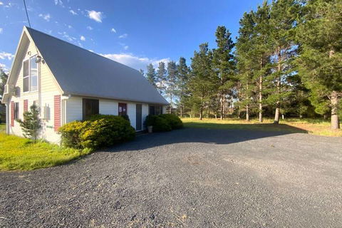 Alexanders' Of Richmond - Accommodation Mount Tamborine 4