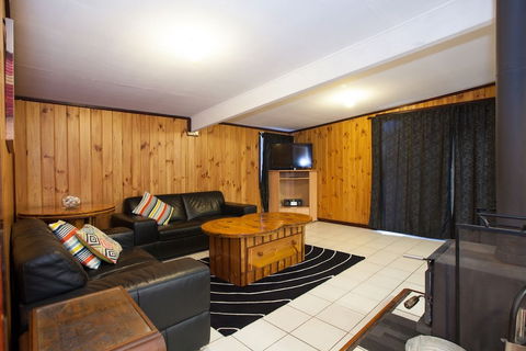 Rustic Retreat Esperance - Accommodation Mount Tamborine 6