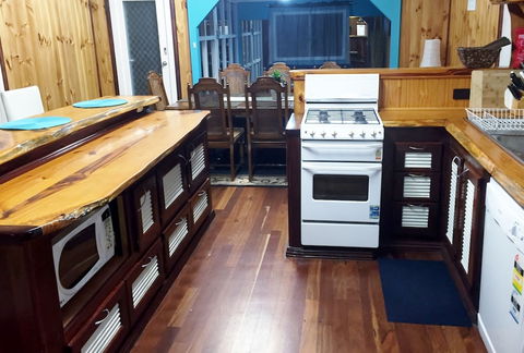 Rustic Retreat Esperance - Accommodation Mount Tamborine 2