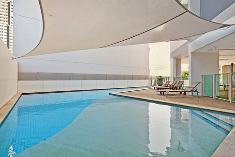 Beachlife Holiday Apartments - Accommodation Mount Tamborine 1