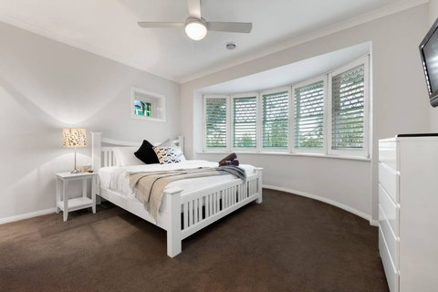 Rosanna Mansion - Accommodation Mount Tamborine 4