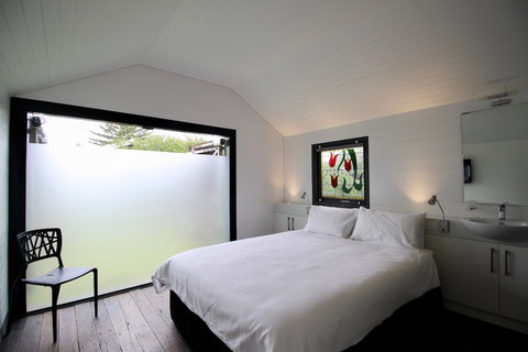 Boathouse Augusta - Accommodation Mount Tamborine 6