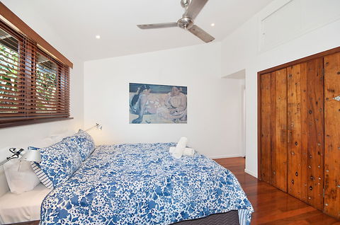 A PERFECT STAY - The Hawk At Wategos - Accommodation Mount Tamborine 6