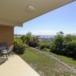 The Crest Unit 5 Shoal Bay - Accommodation Mount Tamborine 0