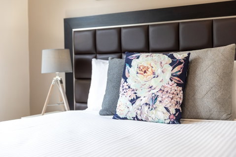 Urban Rest - Banq - Accommodation Mount Tamborine 1