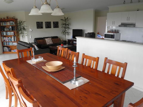 The Haven Island Beach - Accommodation Mount Tamborine 3