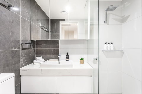Urban Rest - Founders Lane - Accommodation Mount Tamborine 6