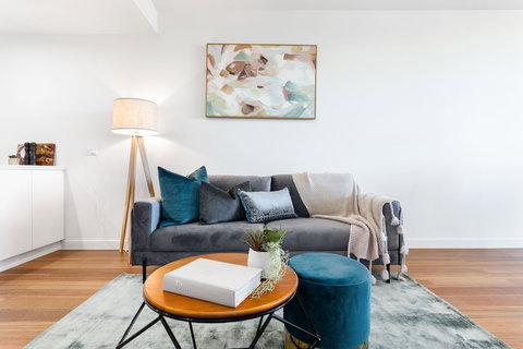 Urban Rest - Founders Lane - Accommodation Mount Tamborine 1
