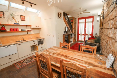 The Stable On Olive - Accommodation Mount Tamborine 3