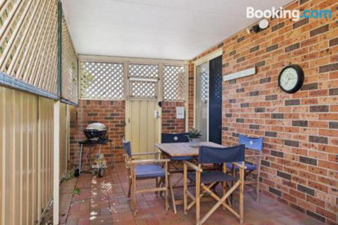 SEASCAPE An Enticing Lakeside Escape - Accommodation Mount Tamborine 1